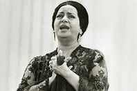 فيديو.. طفلة تغني لـ"أم كلثوم"