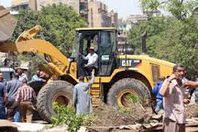 حملة لإزالة تعديات نهر النيل بدمياط