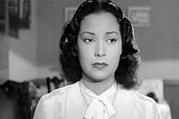 مديحة يسري تكشف أسرار خيانة "فوزى" لها