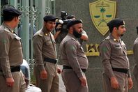 تنفيذ حكم الجلد بأمير سعودي