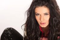 ملابس "نجلاء بدر" المثيرة لن تراعى قدسية الشهر الكريم