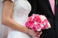 وفاة عروسين بعد حفل زفافهما ولكن بطريقة غريبة