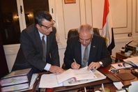 محافظ المنيا يعتمد نتيجة الشهادة الابتدائية