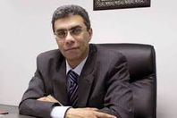 ياسر رزق: لو الشعب انتخب «إخوان».. «يشربوه»