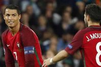 بالفيديو.. سويسرا تهزم البرتغال بثنائية