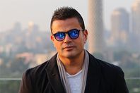 تأجيل نظر دعوى عمرو دياب ضد موقع "إسرائيلي" بتهمة سرقة أغانيه