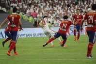 السوبر اليوم.. أحمر أم أبيض؟