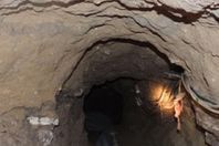 القبض على 8 أشخاص بتهمة التنقيب عن الآثار بأرمنت