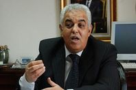  نصر علام.. آخر وزراء مبارك «متهم بالفساد»