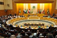 "البرلمان العربى" يعلن متابعته للاستحقاق الانتخابى بمصر