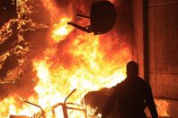 عامل يتهم فكهاني بإشعال النار بشقته بالإسكندرية