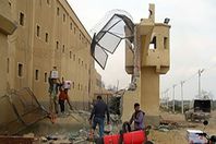 هل يتكرر سيناريو اقتحام السجون غدًا؟