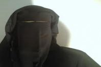 تفاصيل القبض على شاب يرتدى النقاب أمام كنيسة بأسيوط