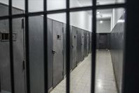 قصص سوريات ناجيات من سجون الأسد تُدمع العيون 