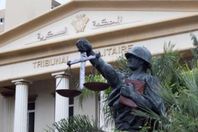 محاكمة 65 مدنيا أمام محاكم عسكرية