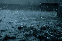 منافع في رؤيا المطر والمسجد