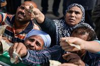 تعويم الجنيه بمثابة حرب اقتصادية على الفقراء