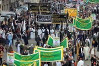 انطلاق مسيرة الطرق الصوفية إلى الحسين