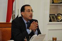  مدبولى : حل مشكلة الحاجزين بالمشروع القومي السابق للإسكان