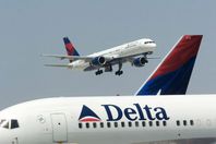 شركة طيران أمريكية تلغي 150رحلة جوية