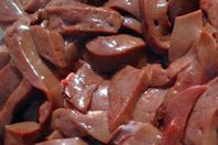 إعدام 8 أطنان كبدة فاسدة بالإسكندرية