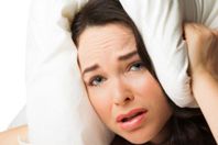 مشاكل النوم تسبب ظهور بكتريا ضارة بالأمعاء