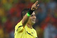 محمود عاشور حكمًا لمباراة الزمالك والأولمبي