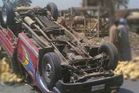 مصرع وإصابة 5 في حادث انقلاب سيارة بالمنيا