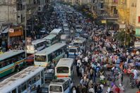 "التعبئة والإحصاء" تفجر مفاجأة عن الزيادة السكانية