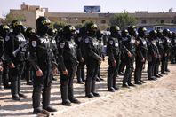 مشاورات مكثفة لفرض حالة الطوارئ