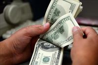 "المركزي الأمريكي" يبقي على أسعار الفائدة دون تغيير