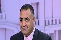 "عجينة": امنعوا "البوس" بين الرجال