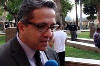 "العنانى".. صاحب الوسام الفرنسى يتولى الآثار