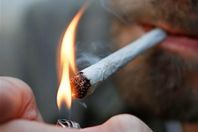 تعرف على  مكونات دخان السجائر