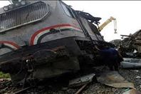 انقلاب قطار بالدقهلية