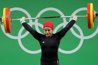 سارة سمير.. كرمتها الأولمبياد وأهانتها "التربية والتعليم"