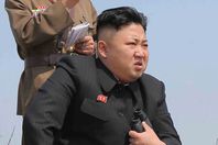 "دايت" زعيم كوريا الشمالية يصيب الجنود بالإسهال