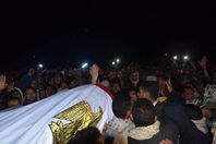 المحافظات تتشح بالسواد حزنًا على شهداء العريش