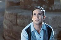 محمود رضا يظهر على الساحة مجددا