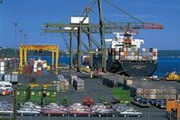 «النقل»: زيادة أرباح موانئ البحر الأحمر 50%