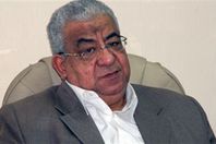 أسامة الشيخ خارج البرلمان