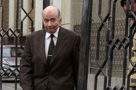 وصول يوسف والي لمحاكمته في "أرض البياضية"