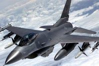 مقاتلة روسية "تعترض" طائرة تجسس أميركية