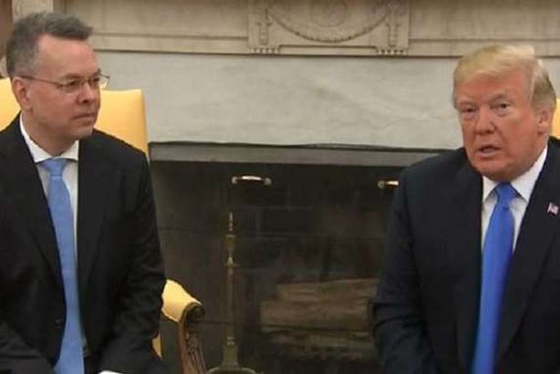 «ترامب» يستقبل القس الأمريكي « برانسون» في البيت الأبيض