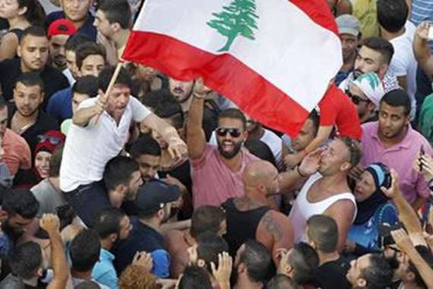 تظاهرات لبنان