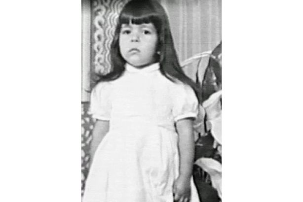 سميرة سعيد وقت الطفولة