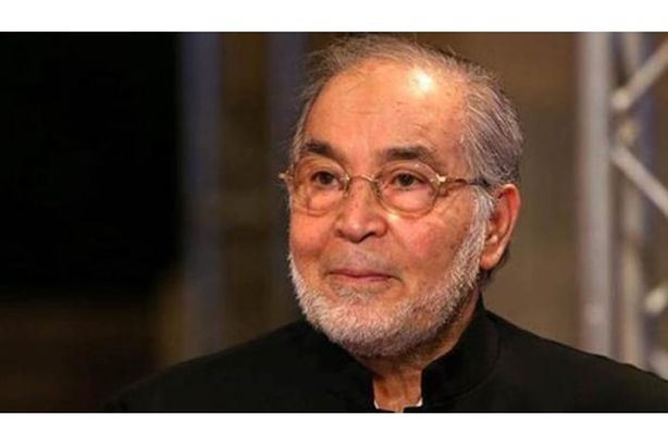 133-004816-hassan-youssef-al-ain-news_700x400