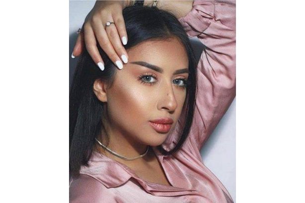 5cab2af15f250120417275