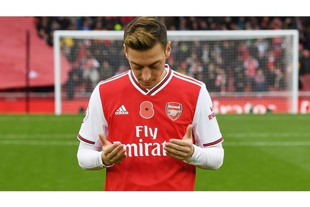 5df4bb444c59b714ed401b1e