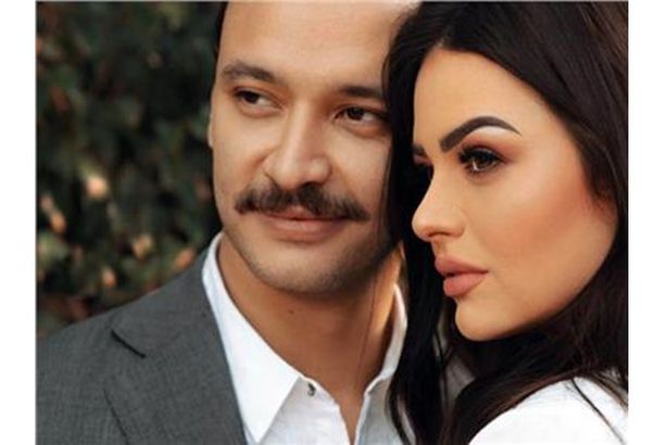 هنادي مهنى وأحمد خالد صالح